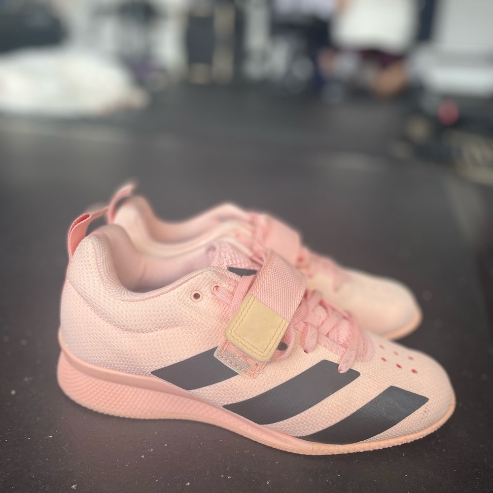 Adidas women’s Adipower weightlifting 2 shoes